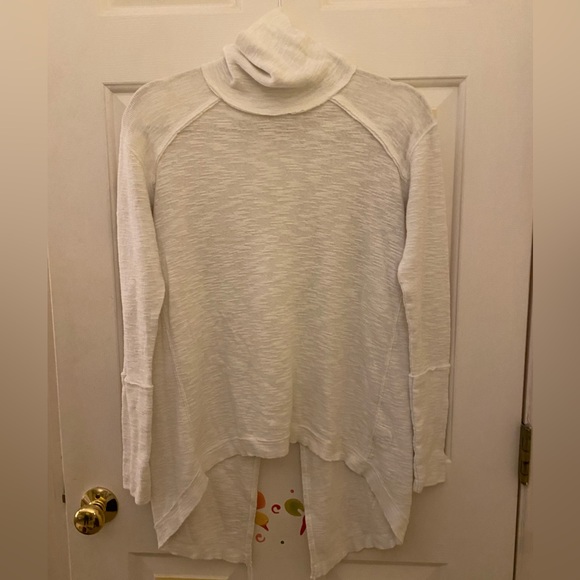 Free People Sweaters - Free People turtleneck!